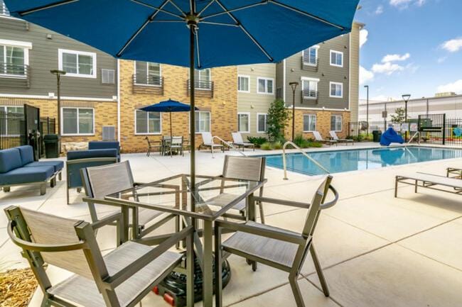 Simplicity At the Rim 1209 I Comfy 1 Bed 1 Bath Apartment in San Antonio