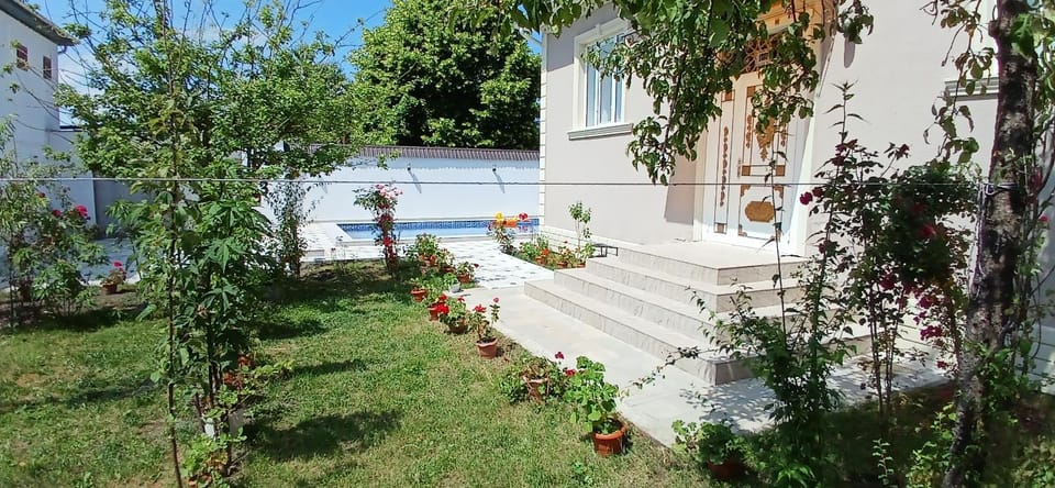 River Garden Villa in Azerbaijan