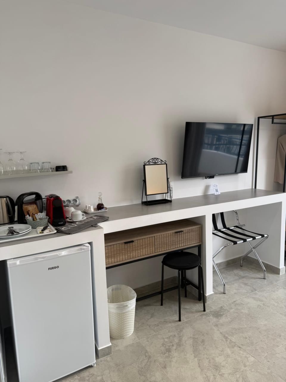 TV and multimedia, minibar