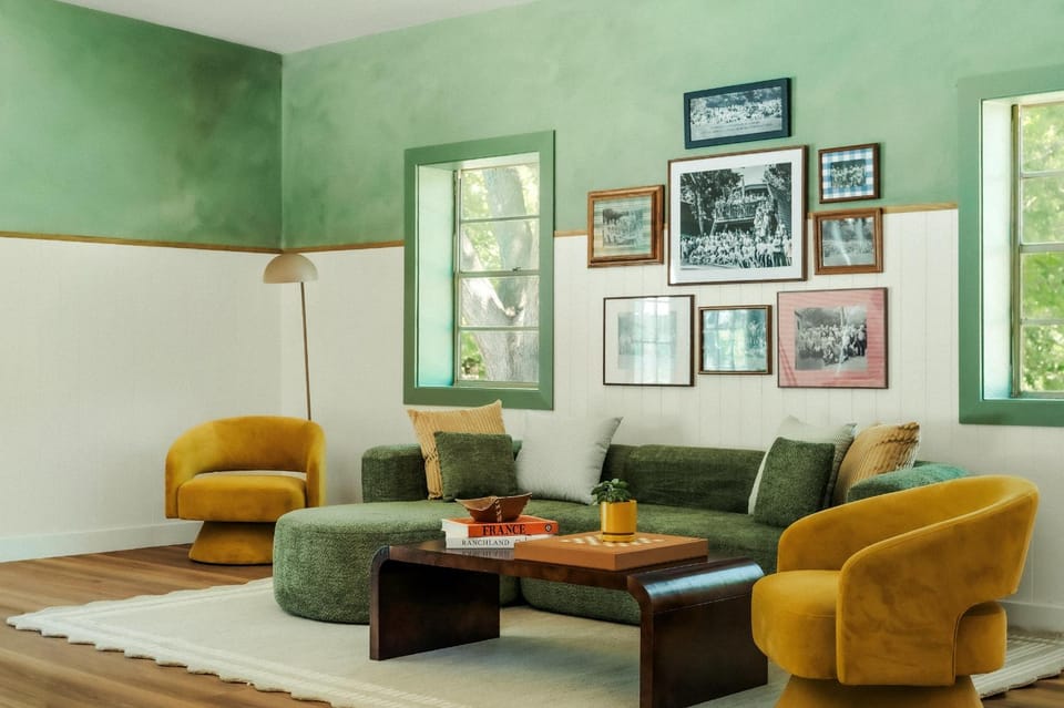 Lounge or bar