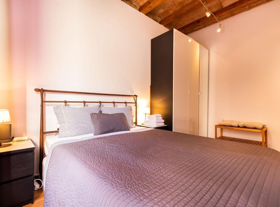 Tapioles · Lovely apartment in Poble Sec Apartment in Barcelona