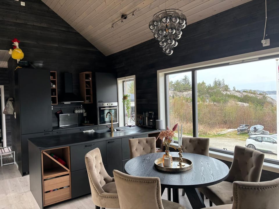 Flott hytte på Bersagel nær sjø House in Rogaland