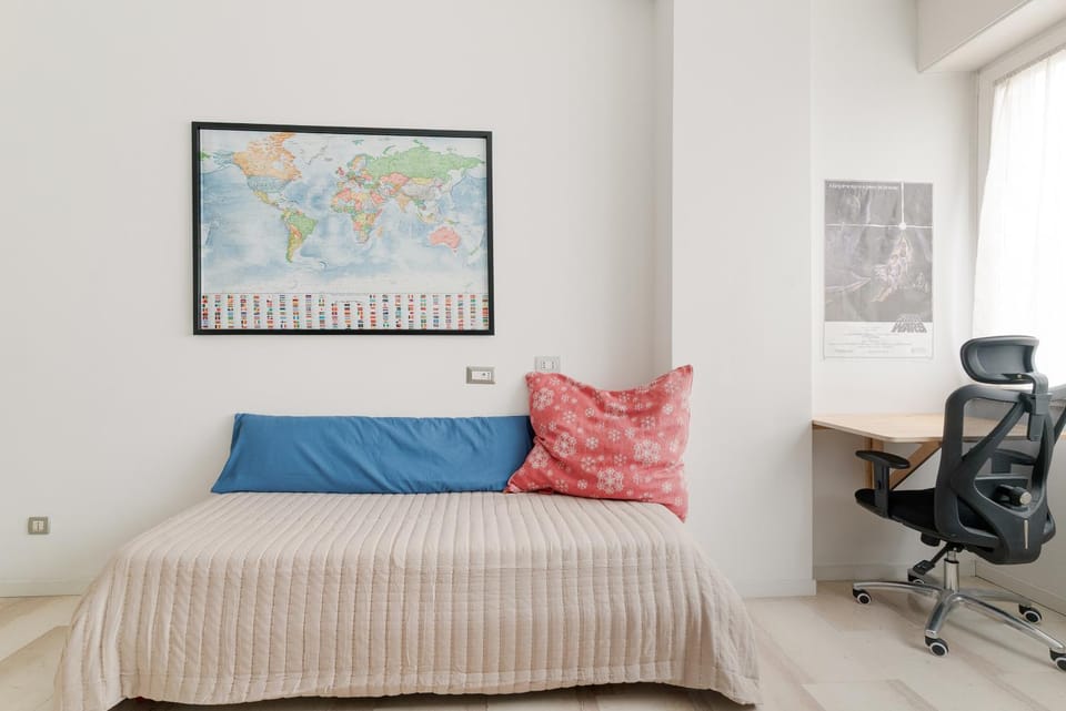 Seating area, Bedroom