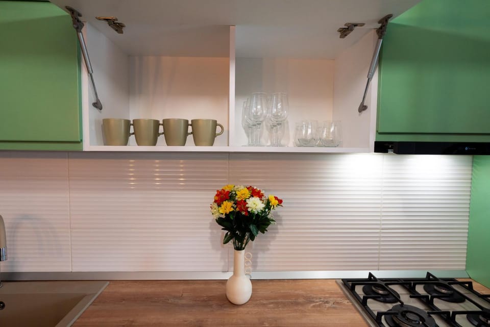 Soni Exclusive Studio Plaza with Private Parking & Self Check-in Apartment in Bucharest