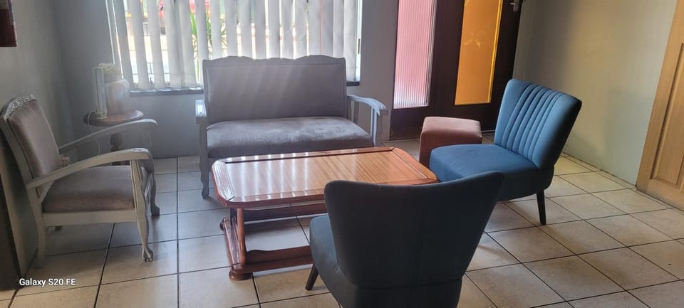 Mrakes Guesthouse Bed and Breakfast in North West, South Africa