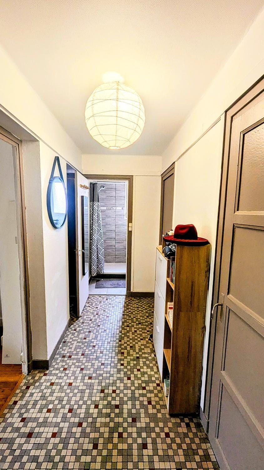 Chez l'habitant calme et propre à 10mn de lyon Oullins Vacation rental in Lyon
