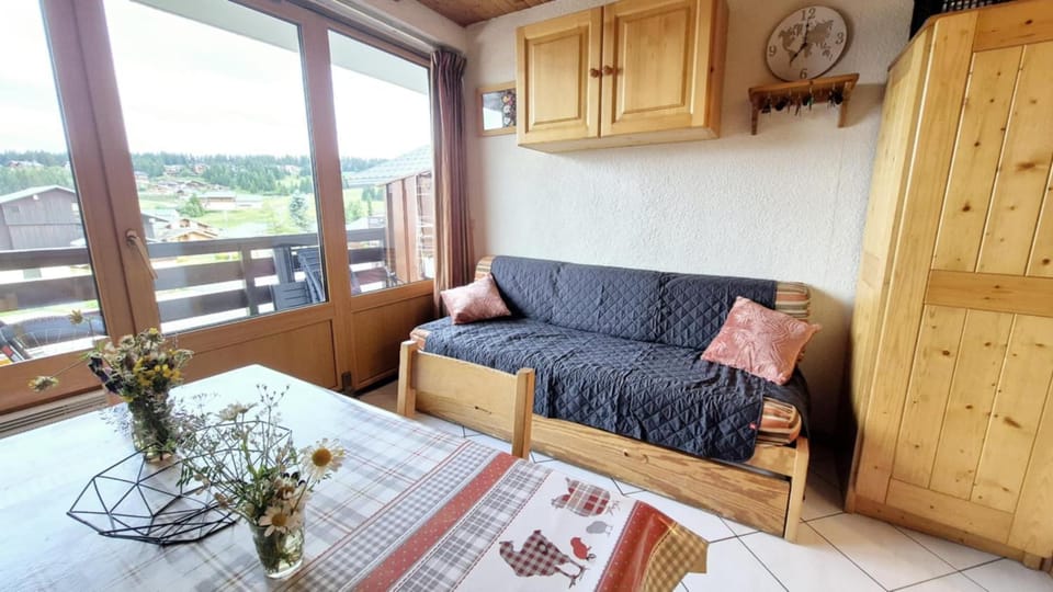 Bed, Balcony/Terrace, Living room, Bedroom