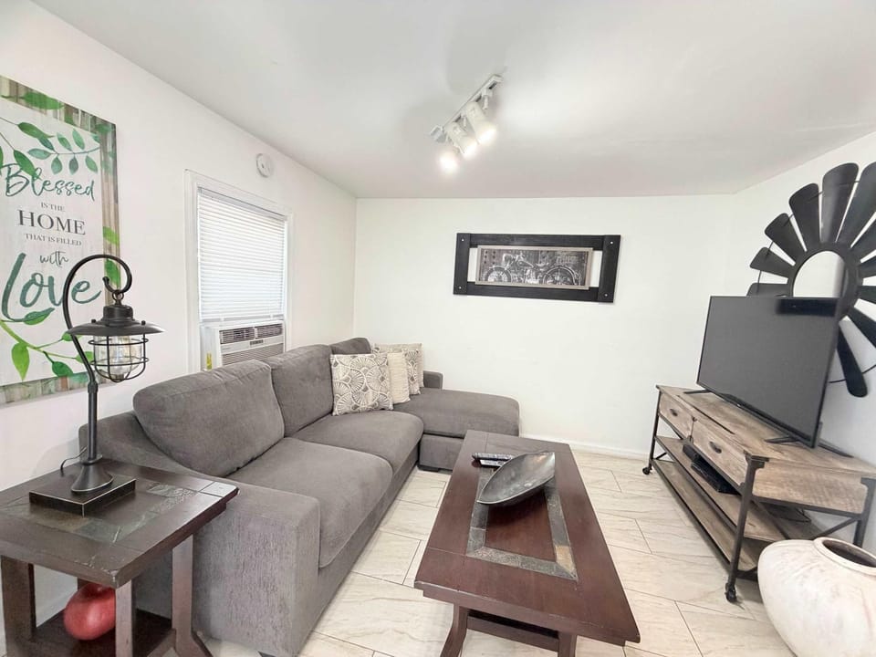 Awesome Apartment in walking distance to the beach Apartment in Myrtle Beach