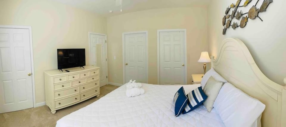 Barefoot Landing beautiful condo at Willow Bend House in North Myrtle Beach