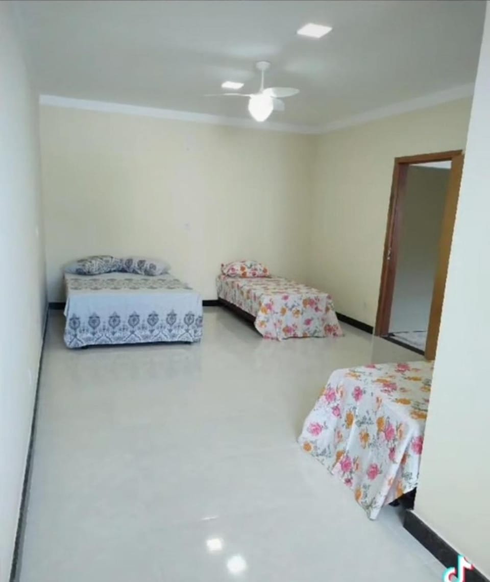 Hostel Tia Ró Quartos Feminino e Masculino Lugar de paz Hostel in Governador Valadares
