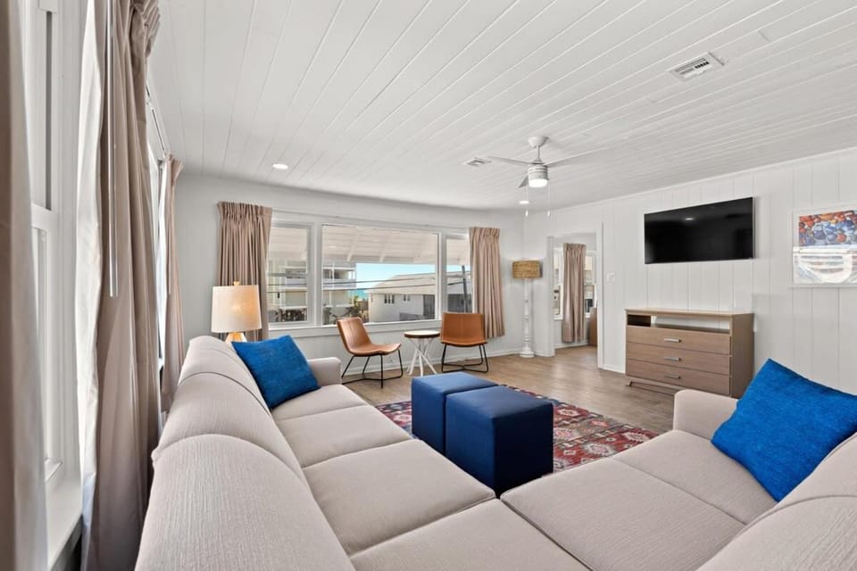 Pet Friendly Steps to the Beach Seahorse Ranch 3 Apartment in North Myrtle Beach