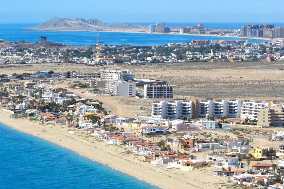 Ocean View Condo with Pools and Easy Beach Access House in Rocky Point