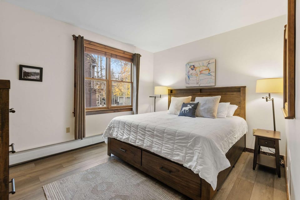 Breckenridge Townhome with Pool & Hot Tub House in Breckenridge
