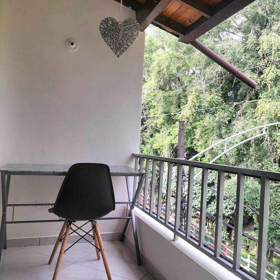 Comfortable and central apartment with large balcony in Belén Apartment in Medellin