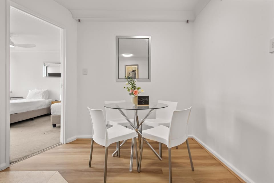 Good Value 2BR Near Stadium & River with WiFi Apartment in Brisbane City