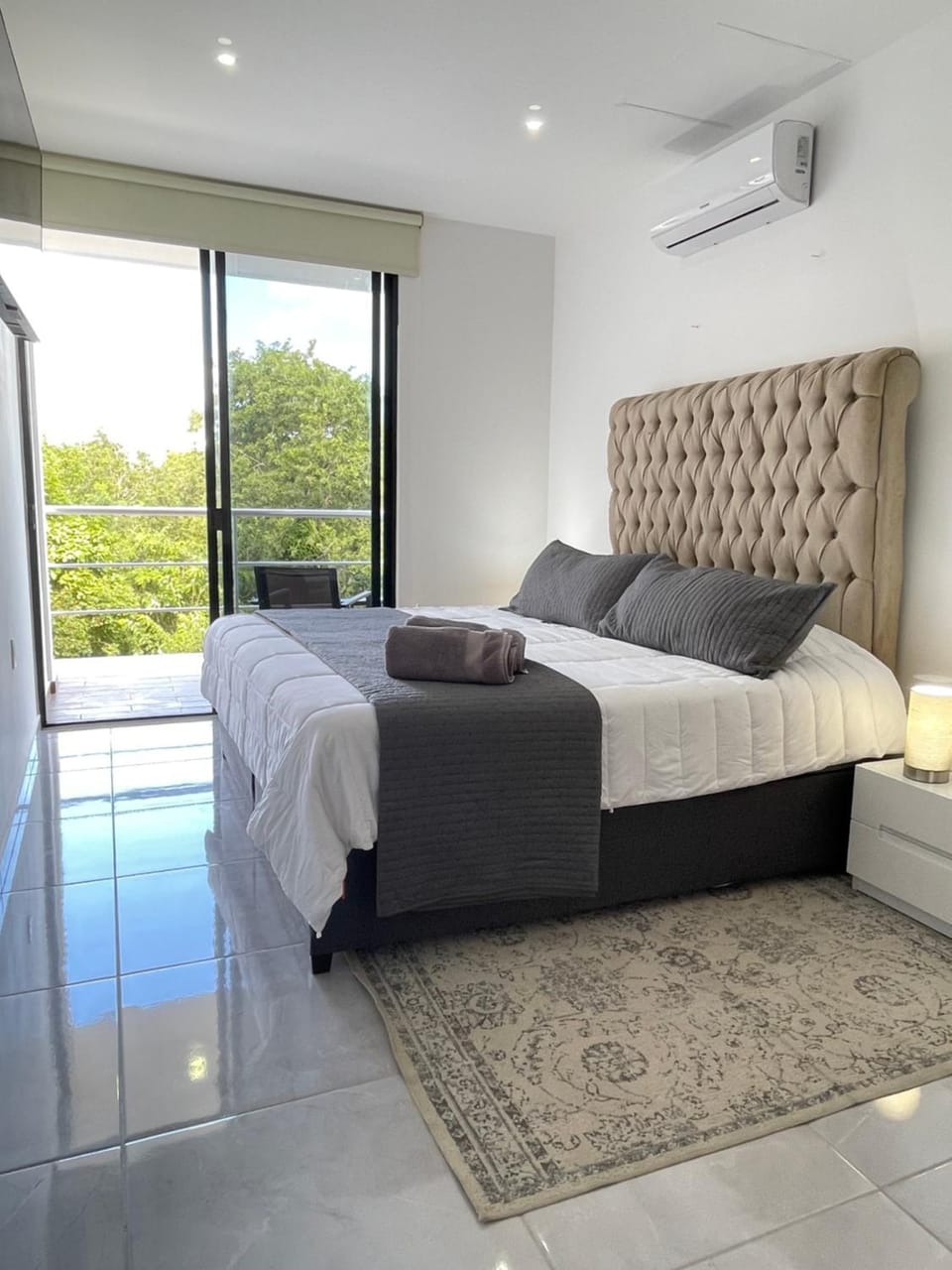 Bed, Photo of the whole room, Bedroom, towels, air conditioner