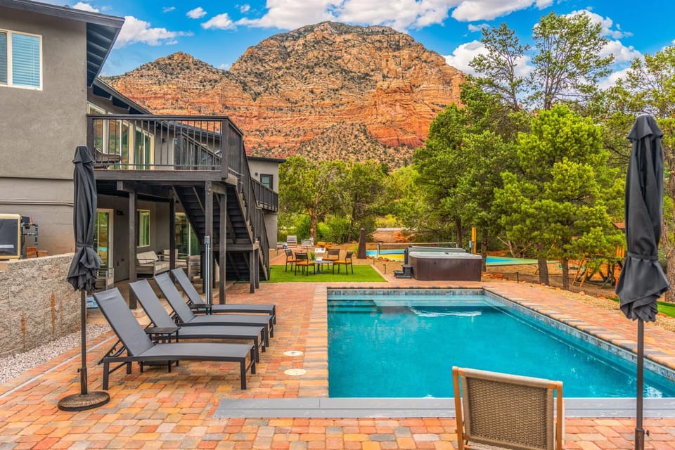 Pool view, Swimming pool