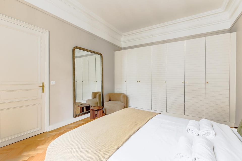 Bed, Bedroom, wardrobe