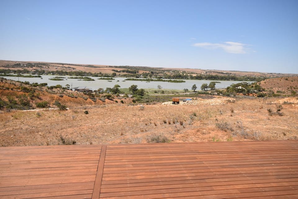 Riverstone Retreat House in Mannum