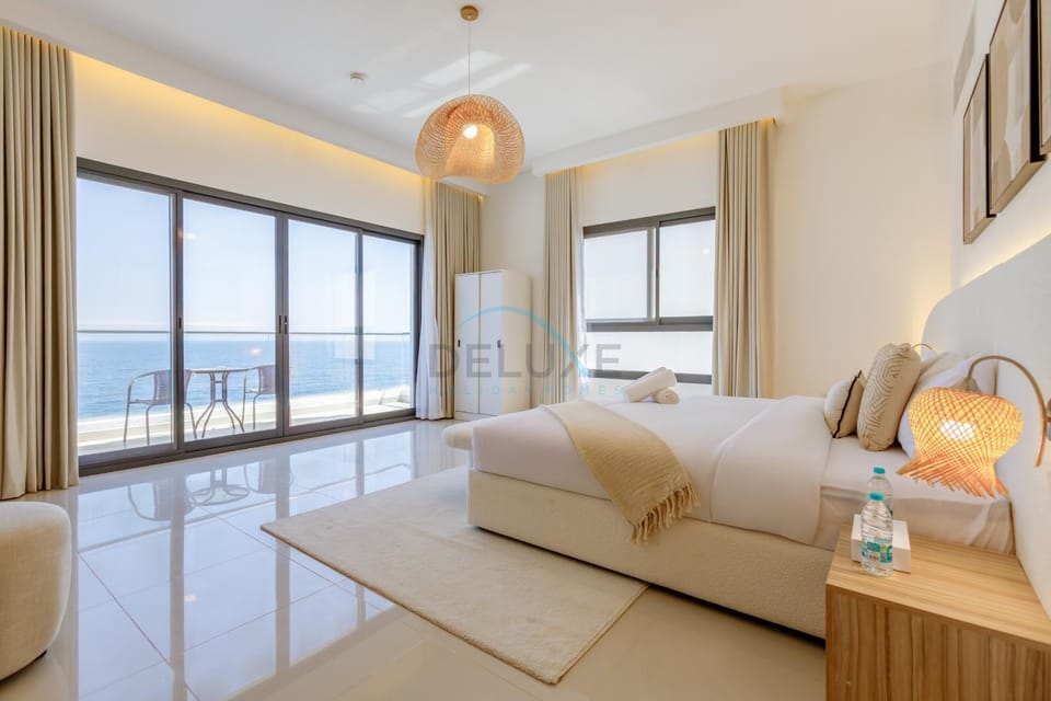 Bed, Living room, Bedroom, Sea view