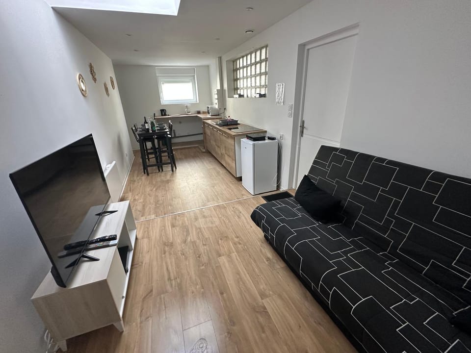 2 chambres pour 6 pers proche plage et cap gris nez Apartment in Calais