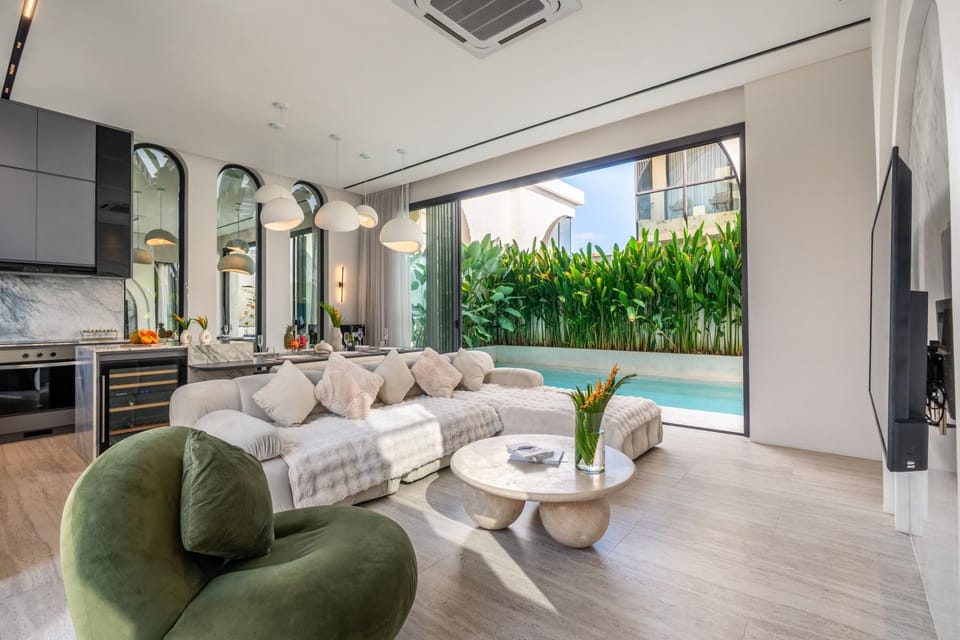 Amare Villa 3 - Luxury Complex, Onsite Security, Umalas Villa in North Kuta