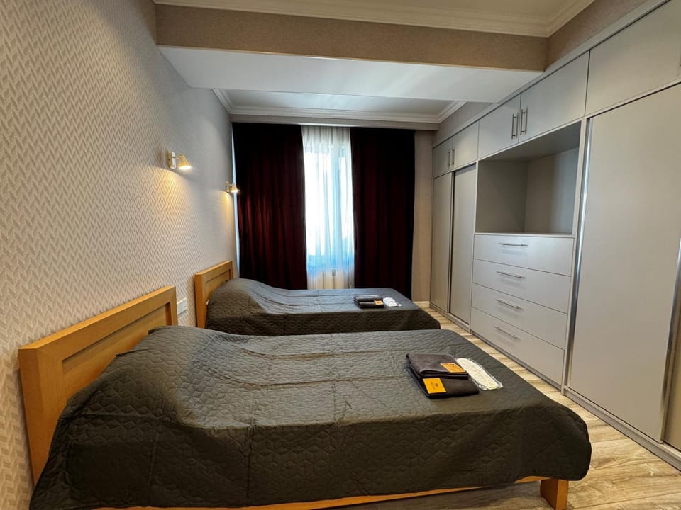 Premium Khatai Residence Boulevard, Victory Park Apartment in Baku
