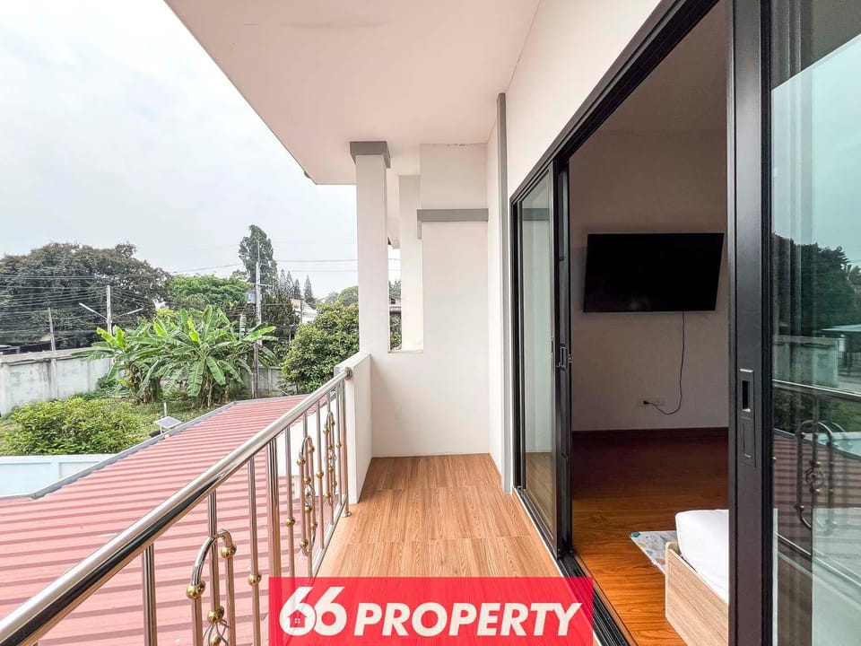 Local 4BR Pool House - Near City with Pool Table Villa in Chiang Mai