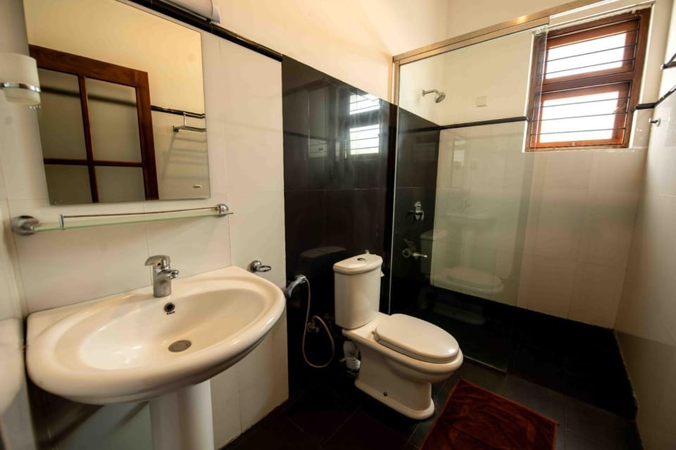 Rose Villa Diyathalawa with Panoramic Train View in the Mountains Bed and Breakfast in Uva Province, Sri Lanka