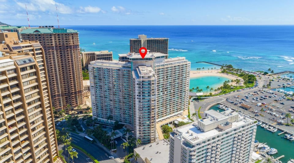 Property building, Nearby landmark, Bird's eye view