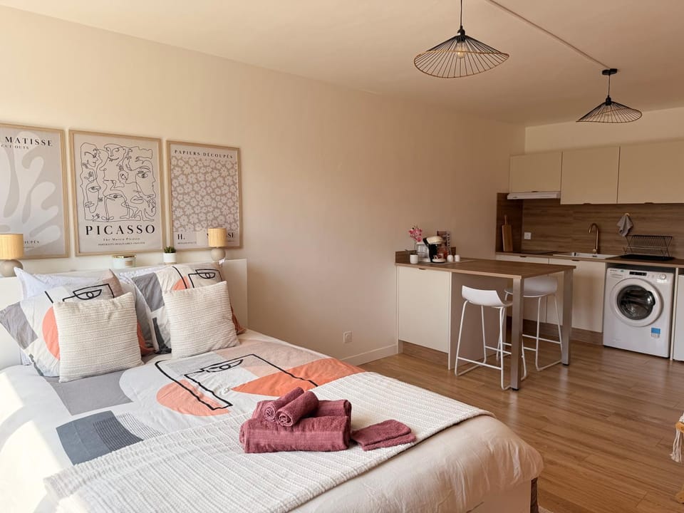 Studio lumineux au cœur d'Evreux Apartment in Normandy