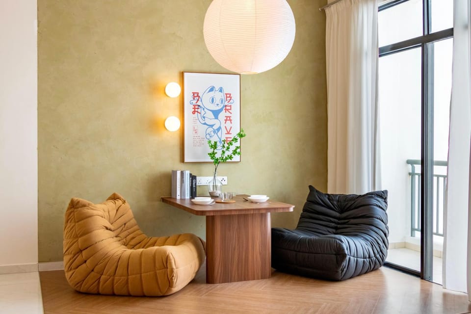 Living room, Seating area