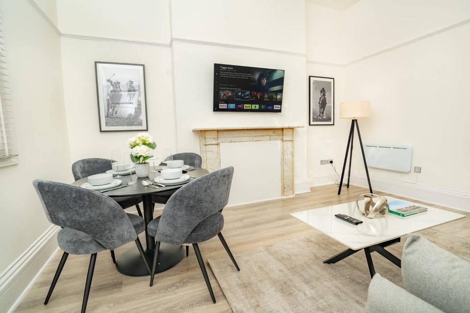 The Cheltenham Suites - Collection of Luxury Flats Apartment in Cheltenham