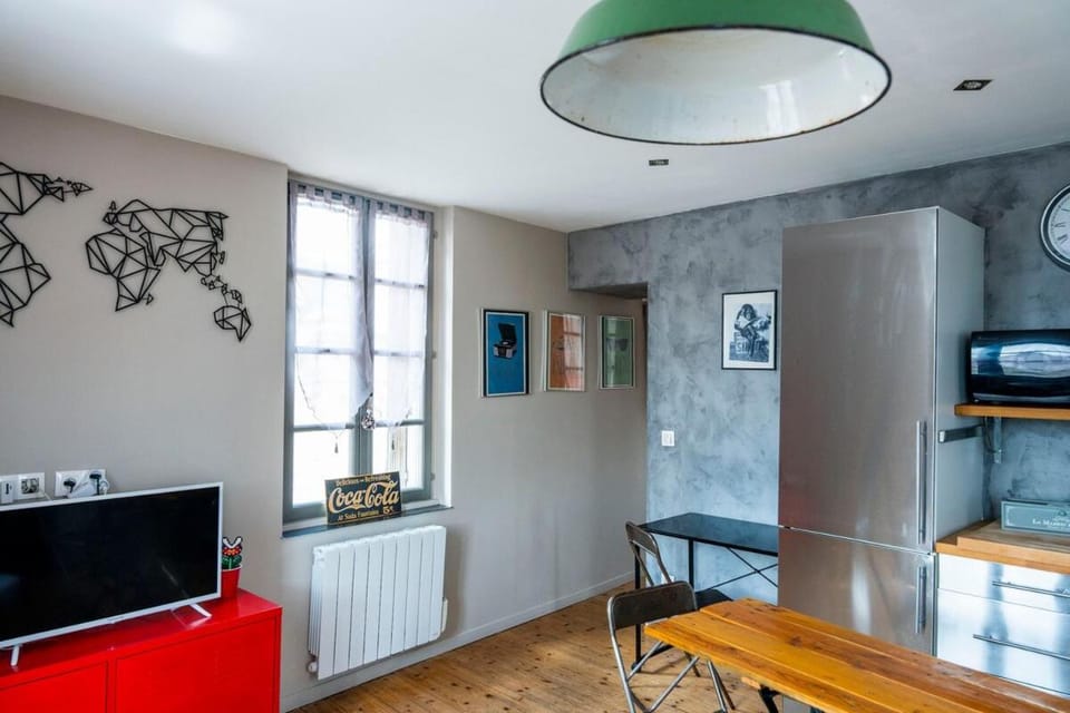 Appartement - Place St-Sauveur - Centre à pied Apartment in Caen