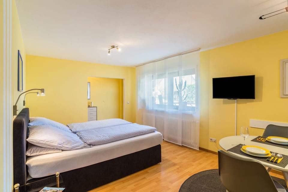 Property building, Living room, Bedroom
