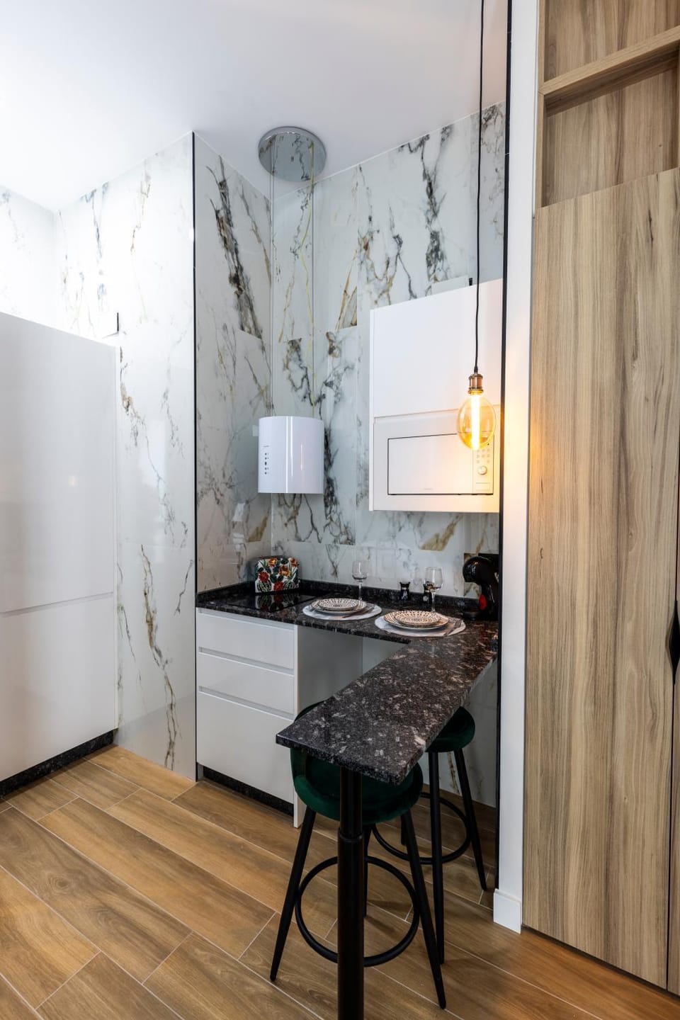 Kitchen or kitchenette