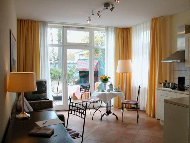 Villa Edda - Ferienzimmer 2 Apartment in Graal-Müritz