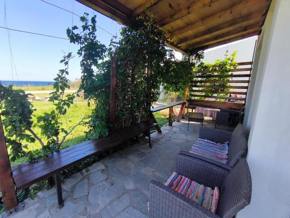 Balcony/Terrace, Seating area, Garden view