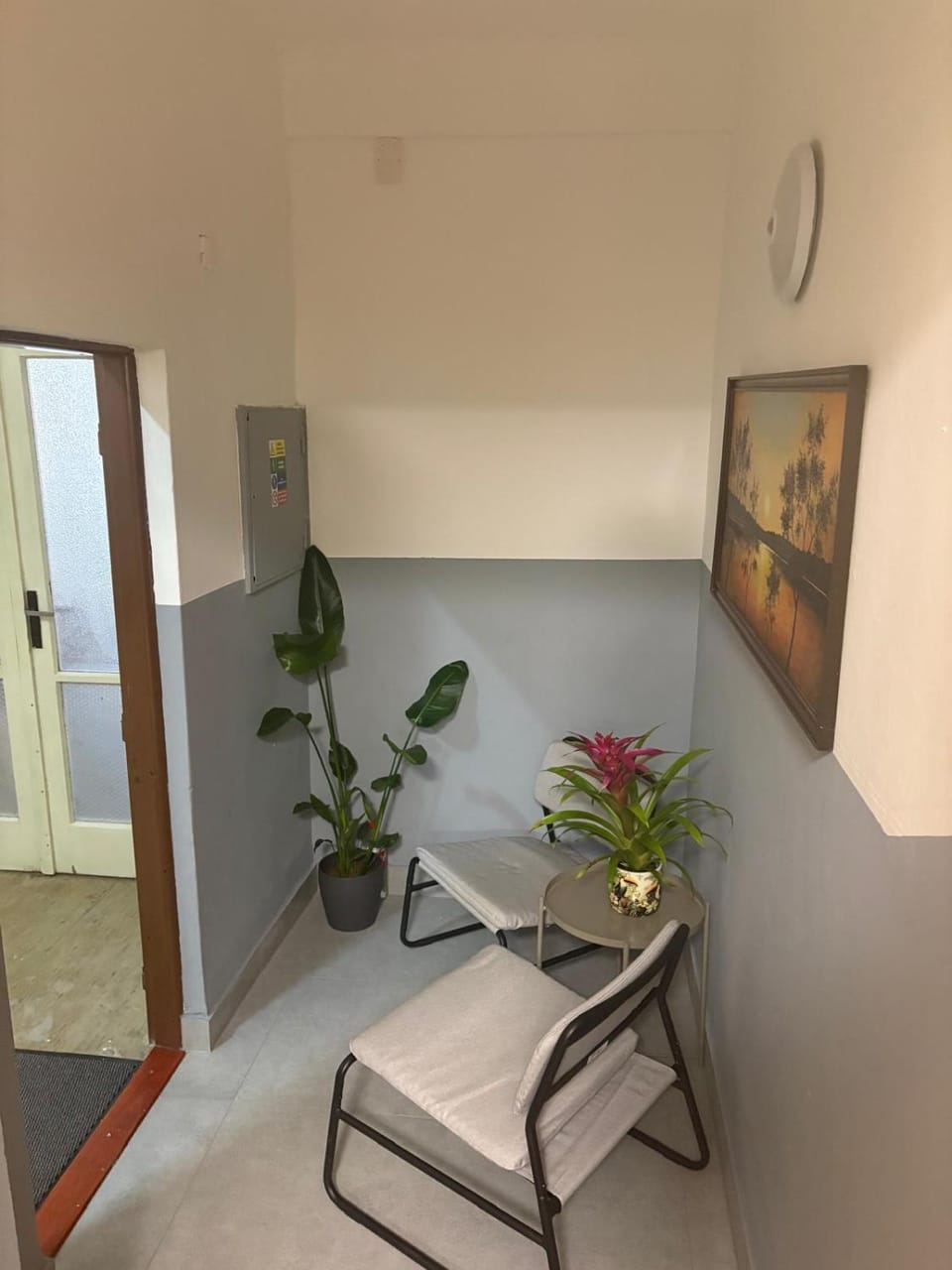 Seating area