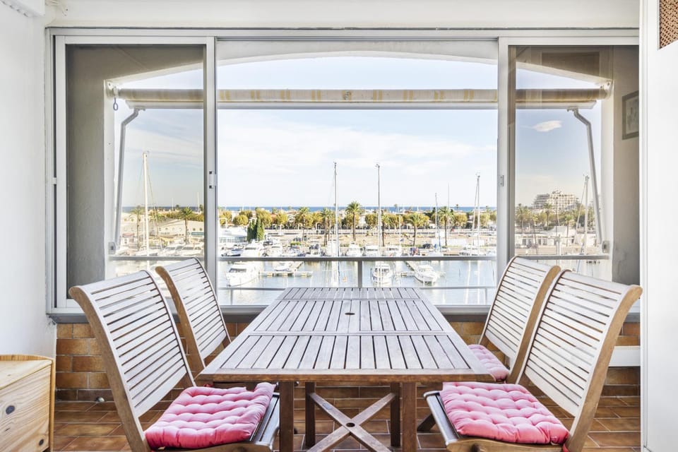 Day, View (from property/room), Balcony/Terrace, Dining area