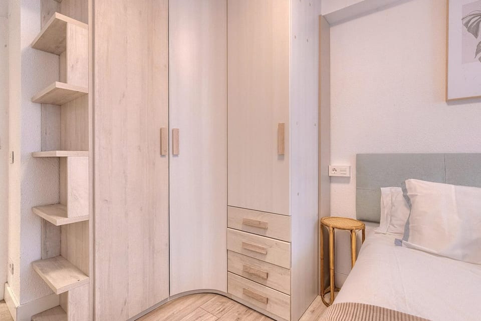 Bilbo Rock Room Stay I by Next Stop Bilbao Vacation rental in Bilbao