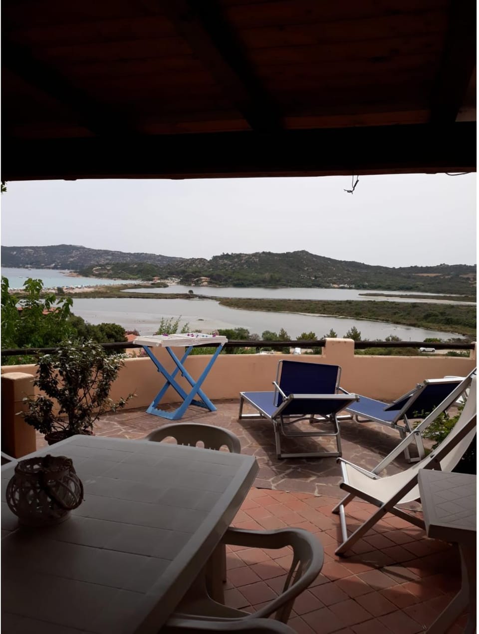 Natural landscape, View (from property/room), Balcony/Terrace, Dining area, Lake view, Sea view