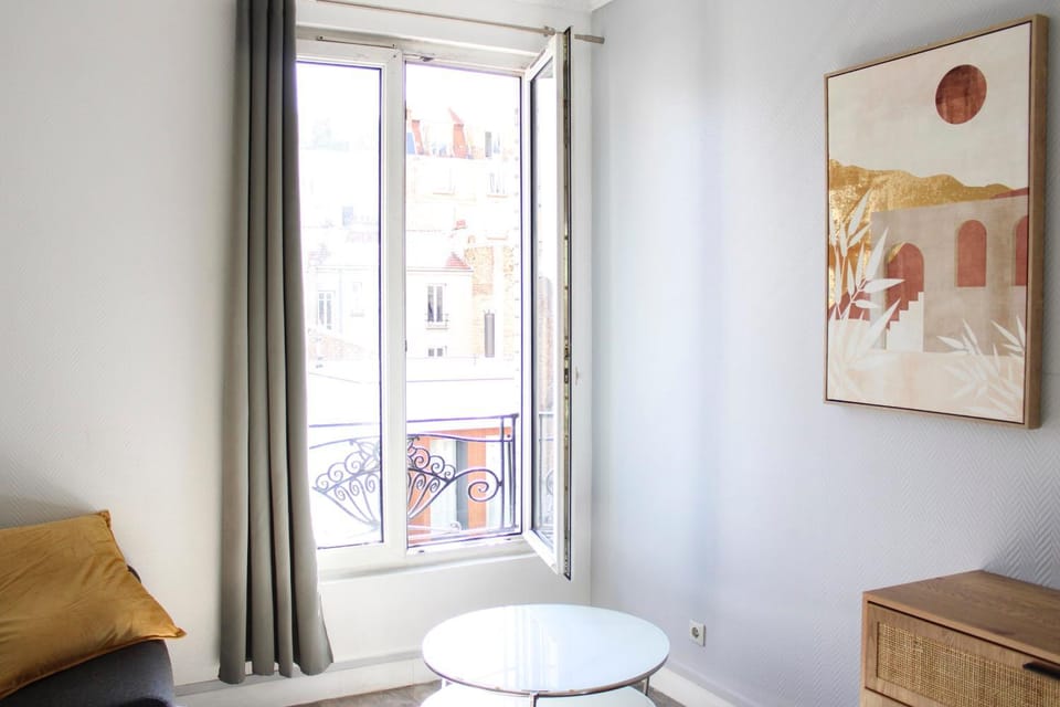Charming T1 at the gates of Paris Apartment in Île-de-France