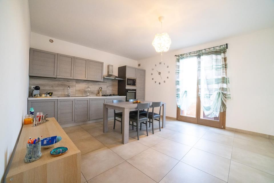 Dining area, dishwasher, oven, stove