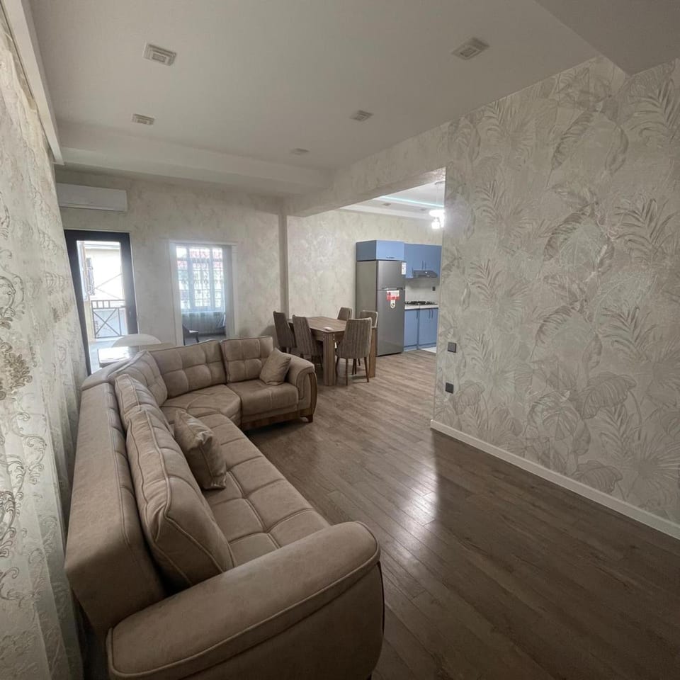 Kitchen or kitchenette, Living room, Seating area