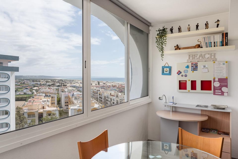 Sun & Sea 1-Bedroom Apartment Apartment in Costa da Caparica