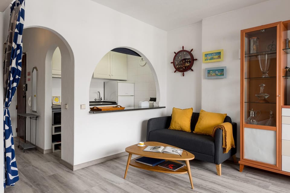 Sun & Sea 1-Bedroom Apartment Apartment in Costa da Caparica