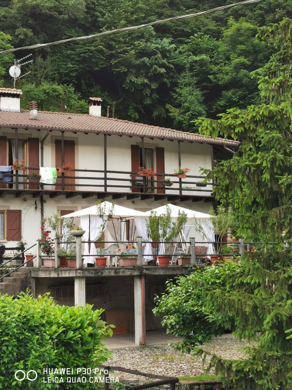 Property building, Balcony/Terrace
