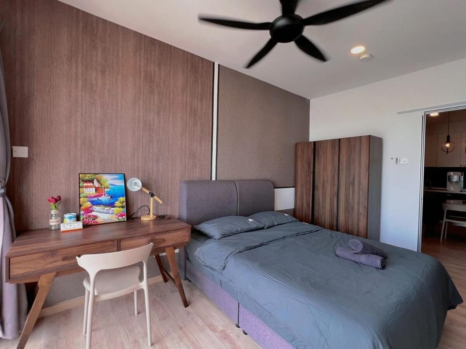 Bed, Photo of the whole room, Bedroom, wardrobe