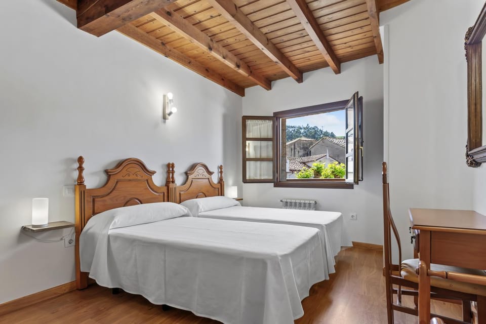 Property building, Living room, Bedroom